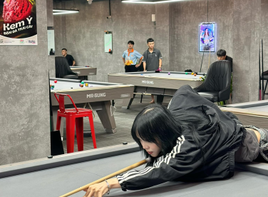 MIA TOWN LUXURY BILLIARDS