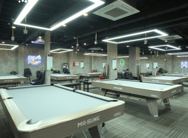 MIA TOWN LUXURY BILLIARDS