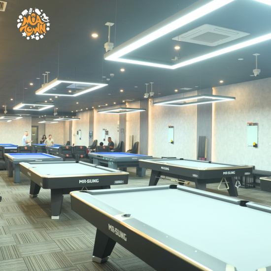 Không Gian Billiards