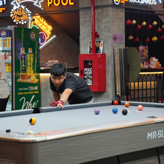 Không Gian Billiards