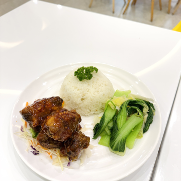 Cơm Sườn Nước Mắm