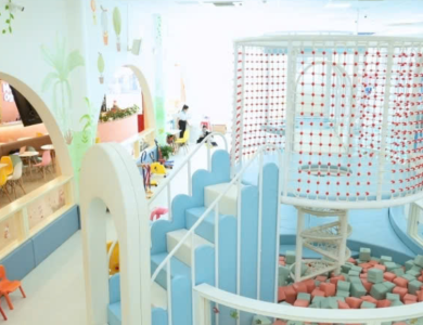 Mia Premium Kids Cafe
